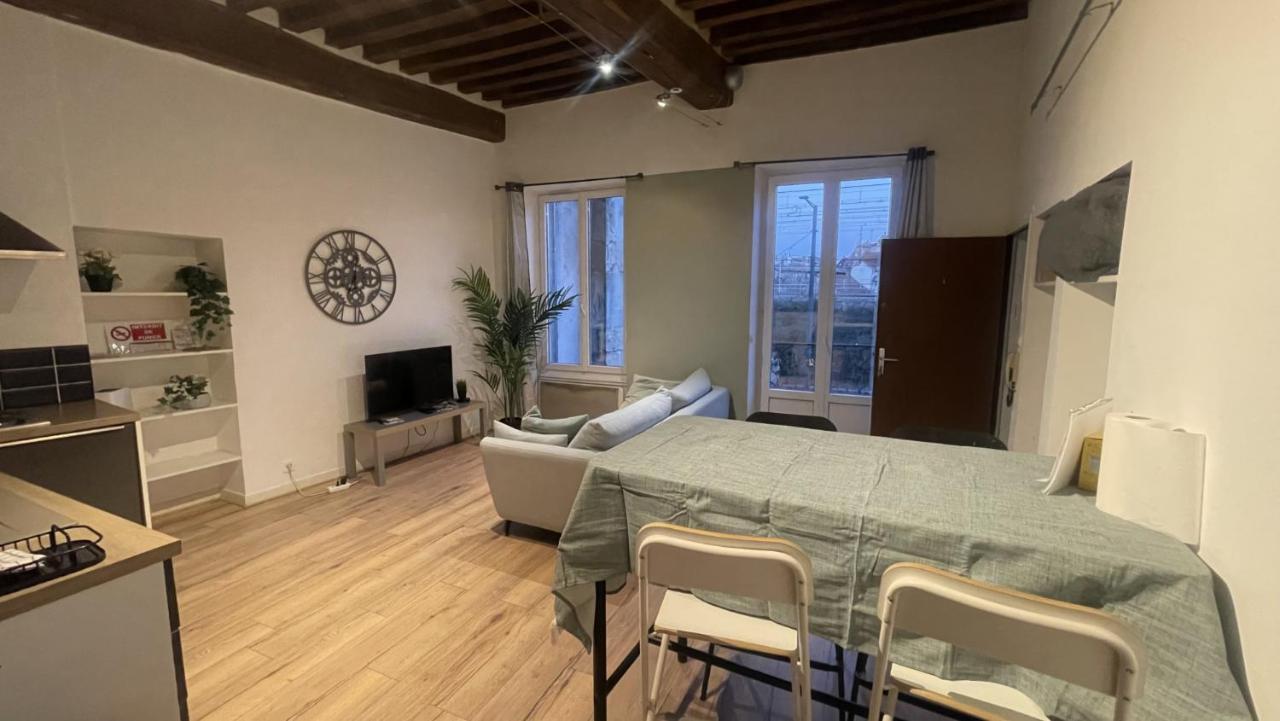 Ferienwohnung Arquebuse Proche Gare Dijon Exterior foto